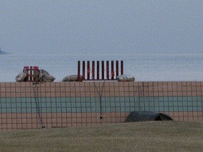 なぎさ公園に設置された庭園花火の仕掛け