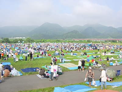 無料席の順番待ち